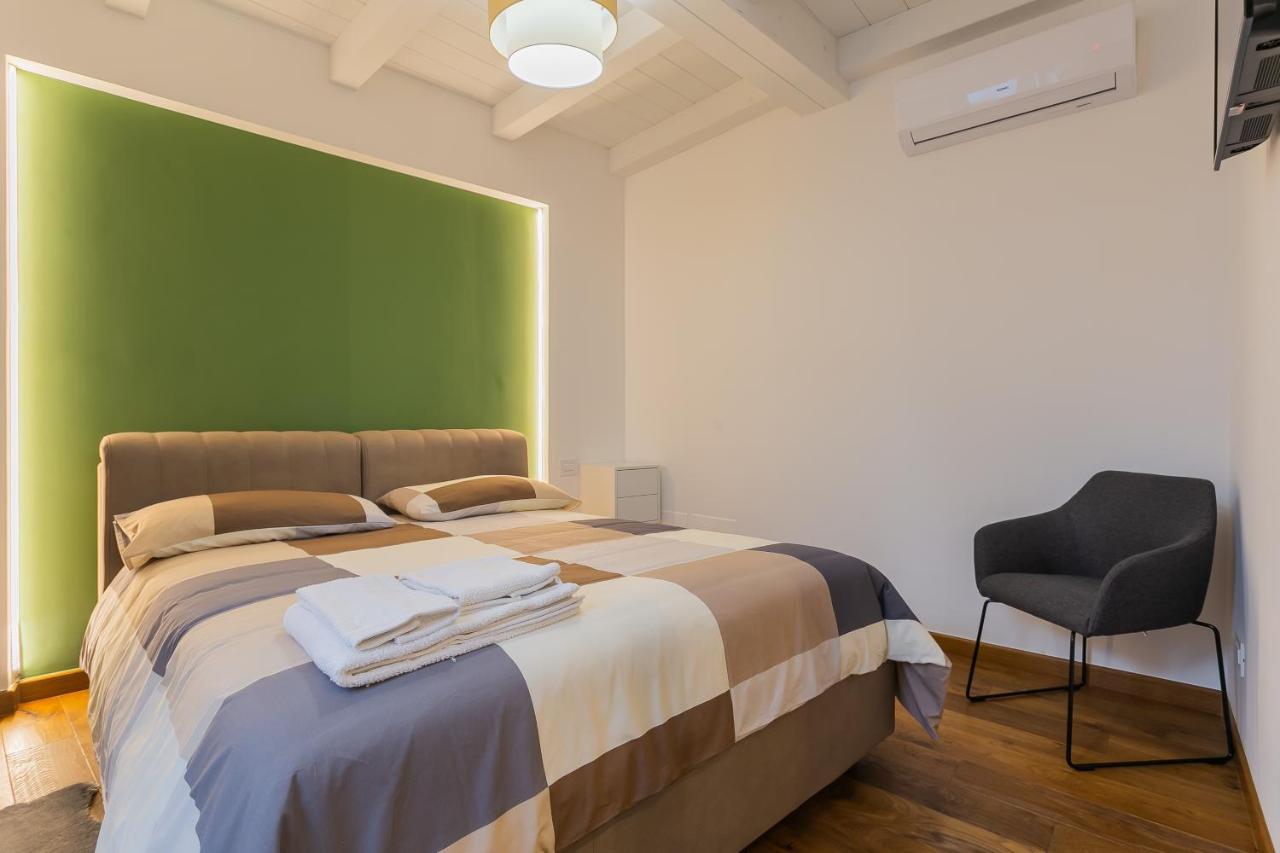 La Maddalena Suite & Rooms Bitonto Extérieur photo